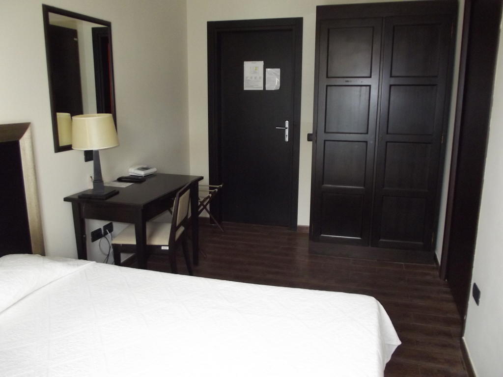Acos Marsala City Hotel Kamer foto